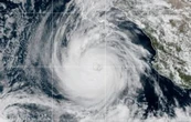 Huracán Priscilla se debilita en el Pacífico de México; tormenta Jerry se fortalece en el Atlántico