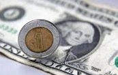 Peso pierde frente al dólar tras datos de inflación y empleo en Estados Unidos