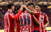 Chivas derrota 3-1 a Necaxa en el primer partido ante su exentrenador Fernando Gago (Videos)