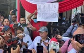 Periodistas marchan en apoyo a Mary Jose Díaz Flores; exigen destitución del titular de la CEDH