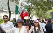 Empleados del PJF protestan previo a la discusión maratónica de la reforma judicial en el Senado