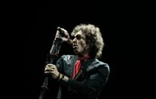 Enrique Bunbury, explosivo retorno ante 70 mil fans en el Autódromo Hermanos Rodríguez