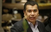 Feministas piden retirar foto de Javier López Zavala de la Sala de Secretarios de Gobernación