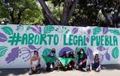 Poblanas viajan a la CDMX para abortar porque en su entidad se mantiene la criminalización