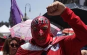 CNTE emplaza a gobierno a responder demandas por escrito en 24 horas; seguirán en plantón