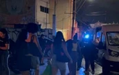 Rescatan a 39 mujeres víctimas de explotación sexual en bar de Cancún