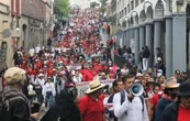 Megamarcha magisterial toma Cuernavaca para exigir la abrogación de la Ley del ISSSTE de 2007