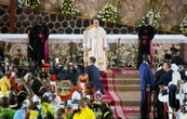 En Camerún, el papa arremete contra los “tiranos” que devastan la Tierra con guerra y explotación