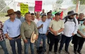 CNTE inicia bloqueo permanente en planta de distribución de Pemex en Chiapas