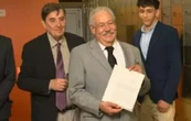 Gonzalo Celorio deposita su legado en la Caja de las Letras del Instituto Cervantes