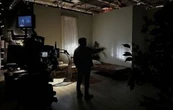 “Chronovisor”, la apuesta internacional de Alex Peña, diseñador de producción mexicano