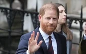 Príncipe Harry es demandado por organización benéfica que creó en África en honor a la princesa Diana