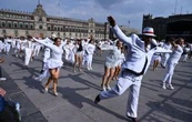 “La Rutina del Pueblo”: 40 mil personas celebran en CDMX el Día Internacional de la Danza (Fotogalería)