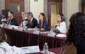 Gobierno y sector gasolinero acuerdan bajar el diésel a 27 pesos por litro