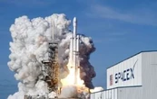 Salida a bolsa de SpaceX sería la mayor de la historia y podría convertir a Elon Musk en billonario