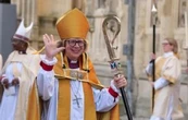 Exenfermera oncológica es investida como la primera arzobispa de Canterbury