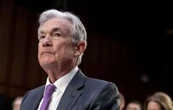 Peso gana terreno ante próxima salida de Powell de la Reserva Federal