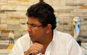Juez rechaza petición del exdueño de los Tiburones Rojos para llevar juicio en libertad