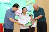 Nông dân Thái Nguyên nhận vốn không lãi suất, nghỉ việc ở nơi xa về quê chăn nuôi