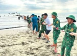 Hà Tĩnh có 58 tàu thuyền bị sóng đánh chìm, 2 người mất tích trên biển