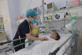 Cấp cứu kịp thời sản phụ sinh con tại nhà bị hôn mê sâu