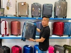 Chọn vali du lịch chuẩn Ý cùng KOS Shop