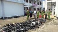 Hơn 1.000 súng, dao tự chế được Công an Long An tổ chức tiêu hủy