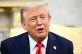 Ông Trump tuyên bố sẽ cho 600.000 sinh viên Trung Quốc nhập cảnh vào Mỹ