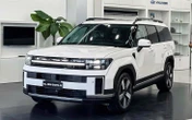 Tin tức giá xe: Loạt xe giảm sốc tạo đáy mới, từ sedan hạng C 295 triệu đến SUV cỡ D 855 triệu đồng