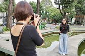 Người trẻ lại mê máy chụp phim xưa