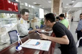 Người Việt công tác nước ngoài nợ thuế ở trong nước, được nhập cảnh không?