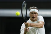 Zverev cần điều trị tâm lý sau khi bị loại sốc ở vòng 1 Wimbledon