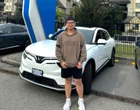 Chủ xe VinFast VF 8 ở Canada: 'Người nước ngoài rất trầm trồ, kinh ngạc Việt Nam làm được ô tô'