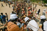 Các đội cứu hộ quốc tế rút dần, mưa gió cản trở cứu trợ tại Myanmar