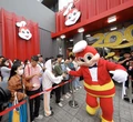 Lẩu Haidilao và gà rán Jollibee thắng lớn ở Việt Nam