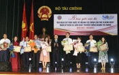 Báo Tuổi Trẻ nhận bằng khen và giành giải B của Bộ Tài chính
