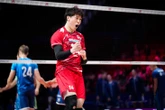 Nhật Bản thăng hoa mạnh mẽ, thống trị siêu giải bóng chuyền