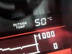 Chưa hè, UAE đã nóng như lò nướng, tới 50,4 độ C