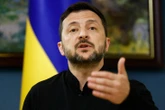 Ông Zelensky tố Nga cản trở hòa bình, ông Medvedev đáp trả