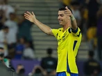 Chủ tịch FIFA tiết lộ Ronaldo có thể đối đầu Messi tại Club World Cup