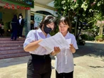 Sĩ tử Bình Định thích thú với đề văn giữ gìn giá trị truyền thống trong xu thế hội nhập