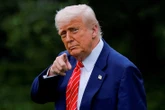Ông Trump: 'Cực kỳ khó' để đạt được thỏa thuận với ông Tập