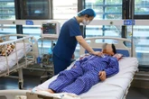 Cứu sống 4 người trong gia đình bị ngộ độc do ăn nấm rừng