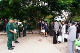 An Giang tiếp nhận 180 công dân Việt Nam do Campuchia trao trả