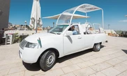 Chiếc xe 'popemobile' của Đức Giáo hoàng Francis sẽ trở thành phòng khám di động cho trẻ em Gaza