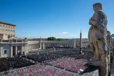 Những cuộc 'giao lưu' của giới quý tộc và chính trị gia tại Rome trước ngày bầu Giáo hoàng