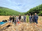 5 người dân bị cô lập 2 ngày do lũ lớn ở Quảng Trị đã được giải cứu