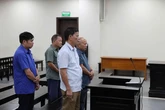 Nhóm lãnh đạo xã lãnh án vì ký 114 hồ sơ khống bán 44ha đất rừng phòng hộ