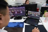 Cổ phiếu Vingroup 'rung lắc' sau đề xuất từ Thaco, nhóm bất động sản đồng loạt tăng mạnh