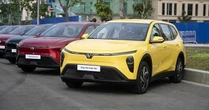 Vừa mở bán tháng đầu tiên, VinFast Limo Green đã giật 'ngôi vương MPV' từ tay Mitsubishi Xpander